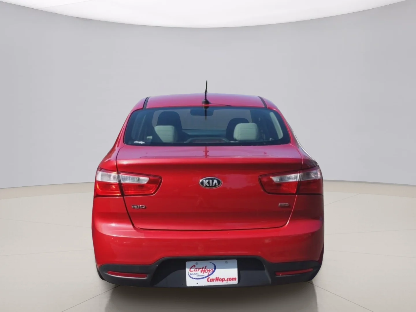 Used 2014 Red Kia LX image 4