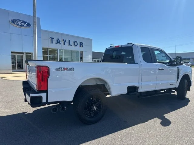 2026 Ford F-350 Super Duty XL - Photo 17