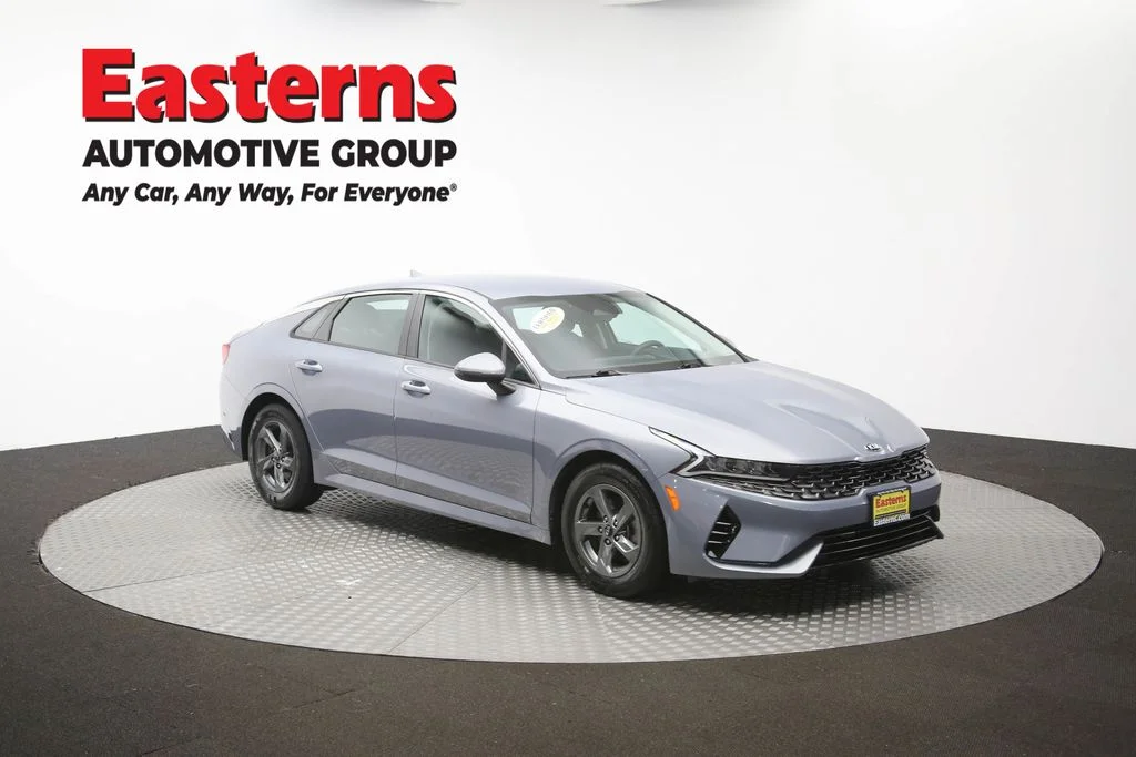 Used 2021 Silver Kia LXS image 47