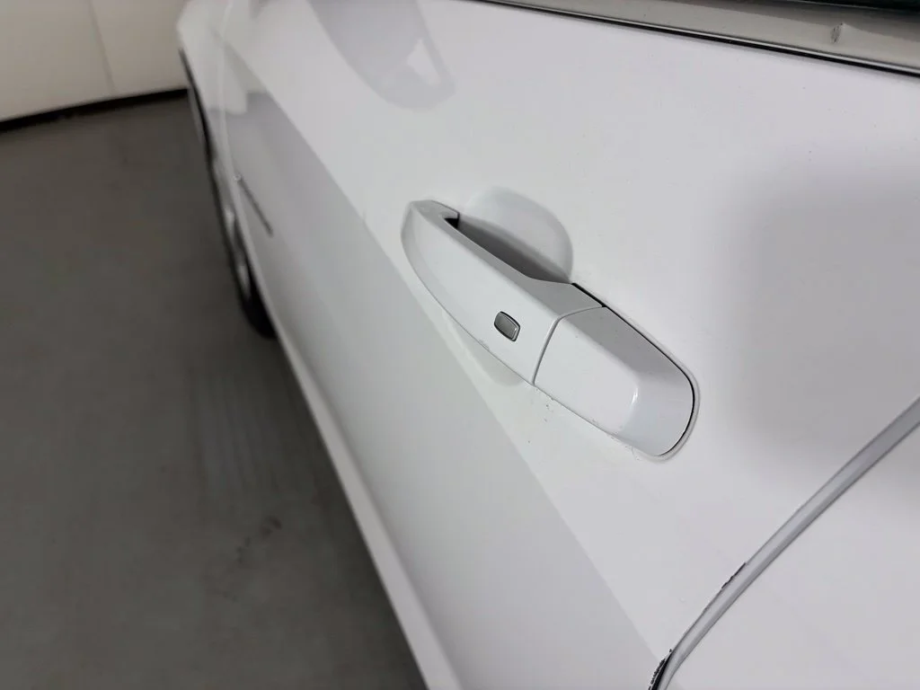 Used 2024 Summit White Chevrolet 1LT image 12