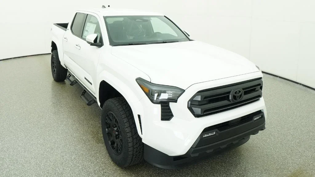 New 2026 Ice Cap Toyota SR5 image 2