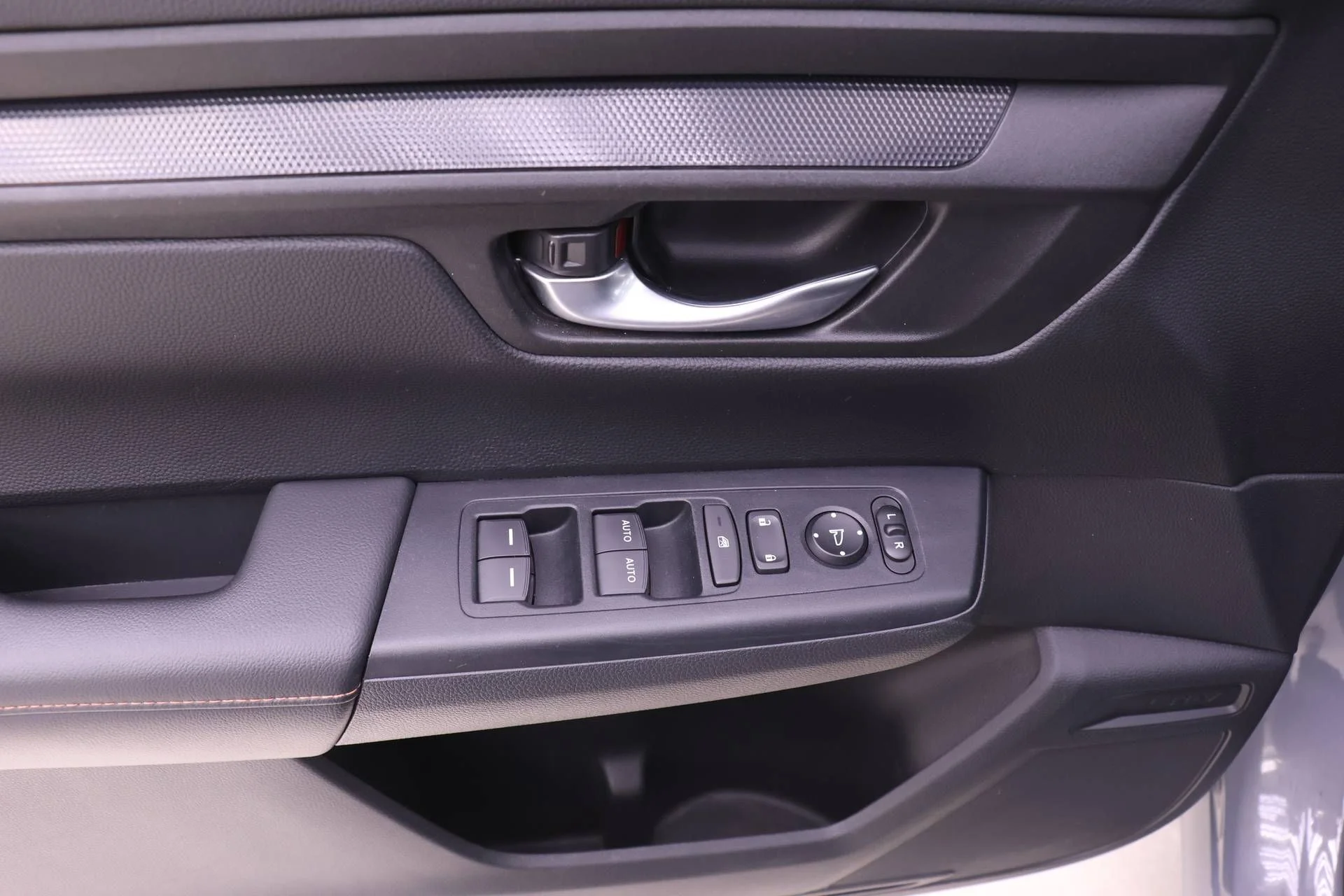 Certified Used 2023 Urban Gray Pearl Honda Sport image 9