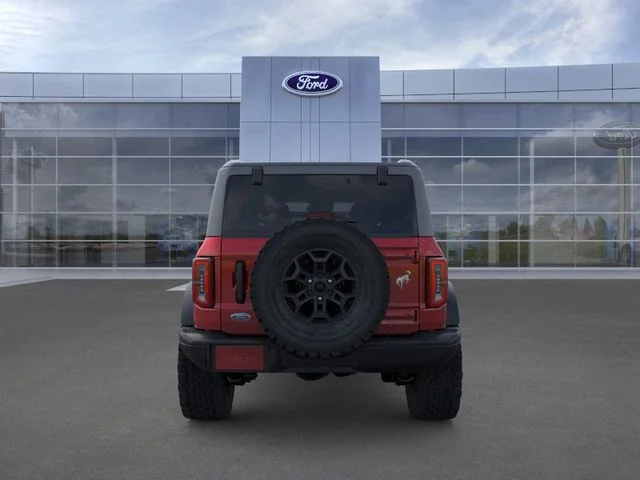 New 2026 Ruby Red Metallic Ford Badlands image 5