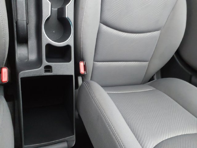 Used 2012 Black Hyundai GLS image 14