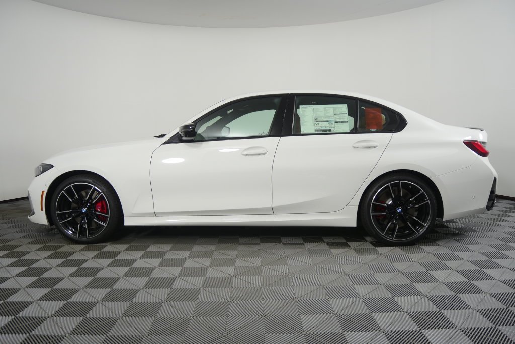 Used 2026 Alpine White BMW M340i image 7