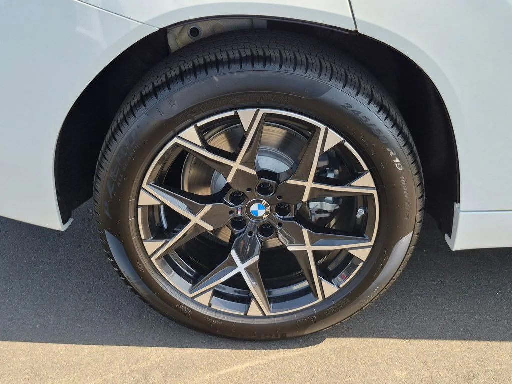 New 2026 White BMW 30 xDrive image 26
