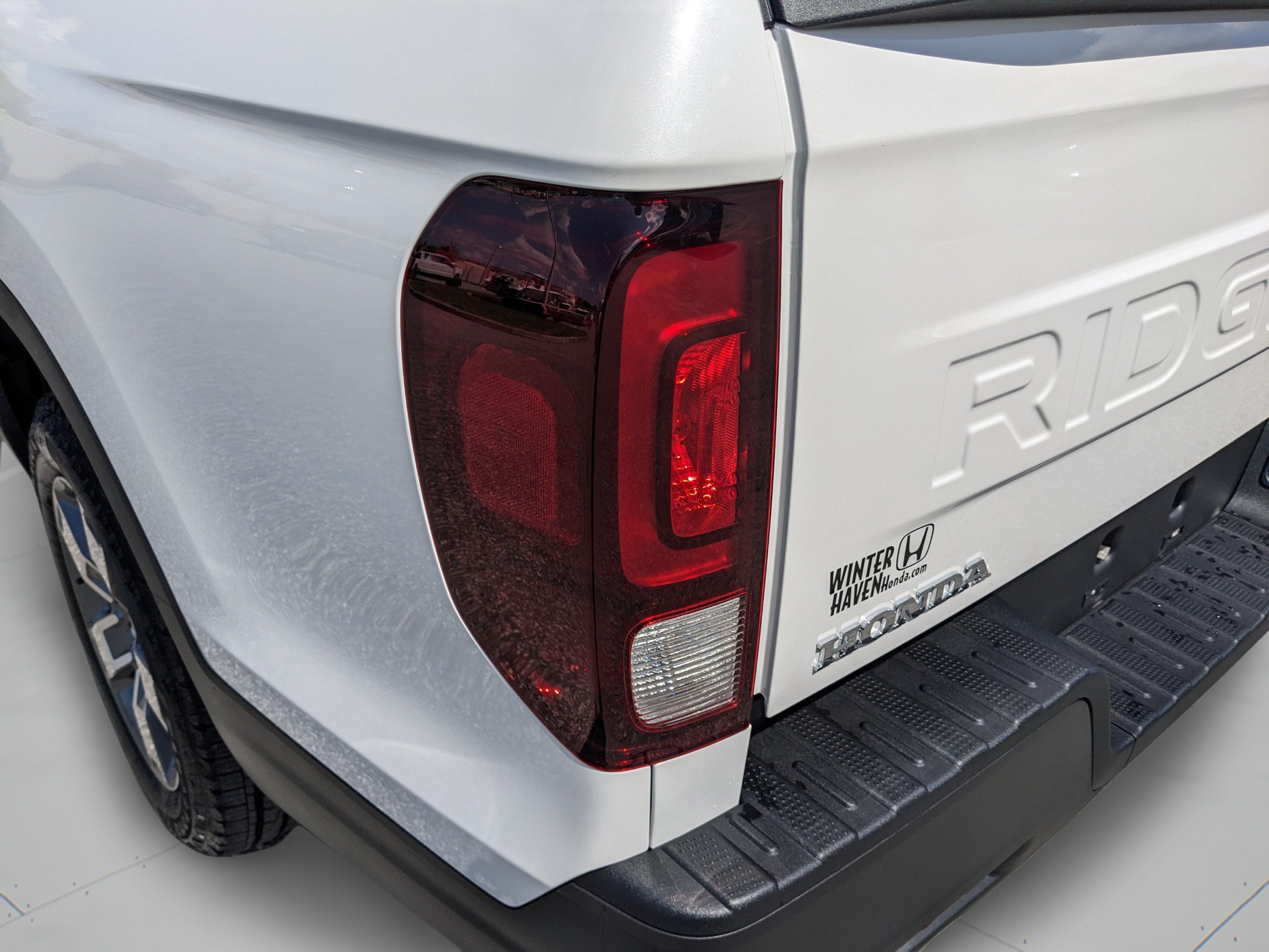 New 2026 Platinum White Pearl Honda RTL image 37