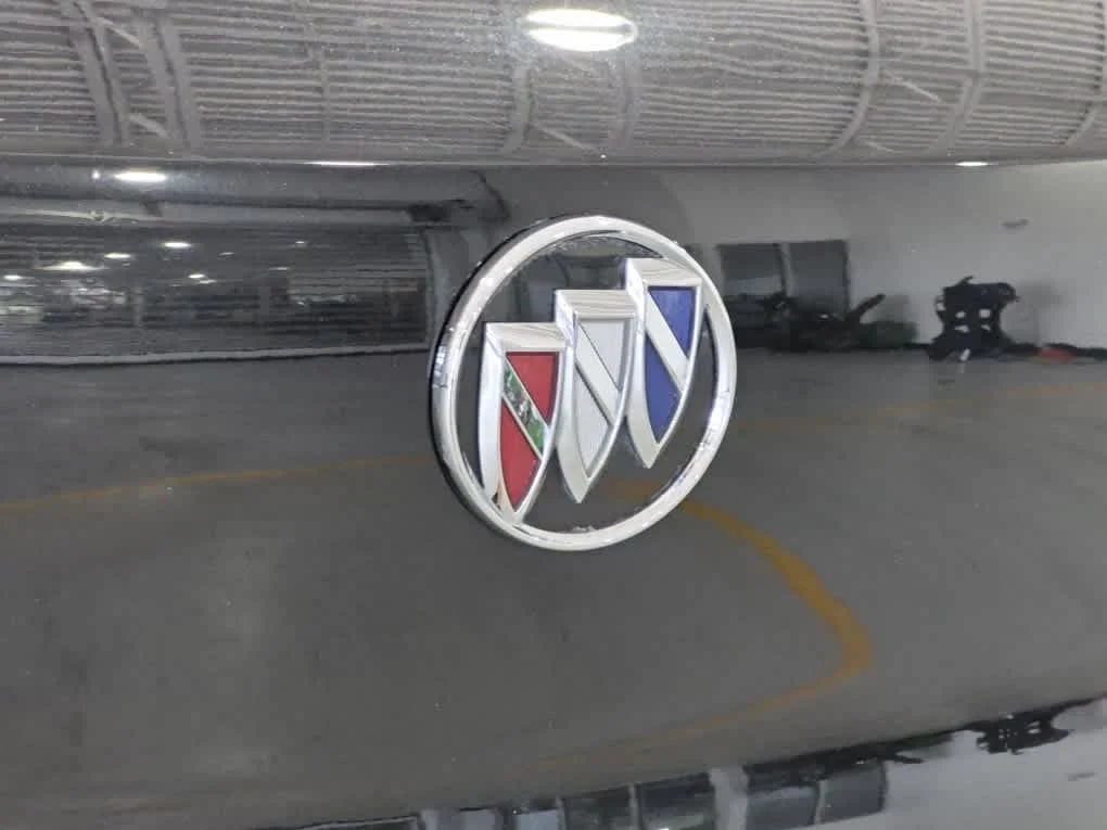 Used 2023 Ebony Twilight Metallic Buick Select image 22