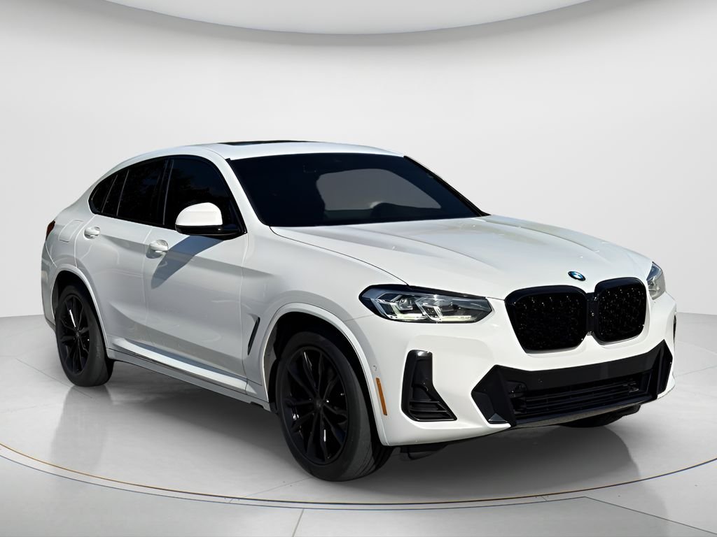 Used 2022 White BMW xDrive30i image 3