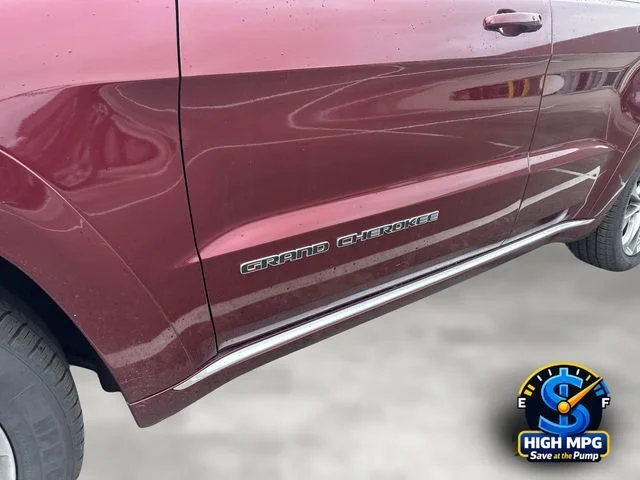 Used 2021 Red Jeep Summit image 21