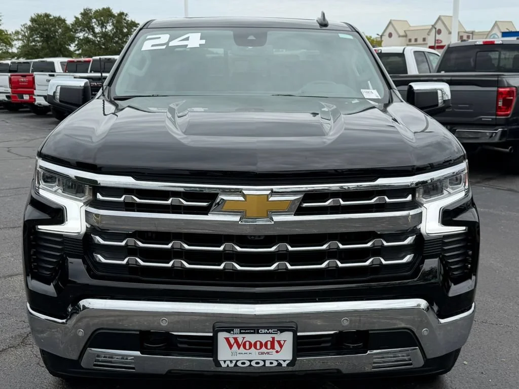 2024 Chevrolet Silverado 1500 LTZ - Photo 20