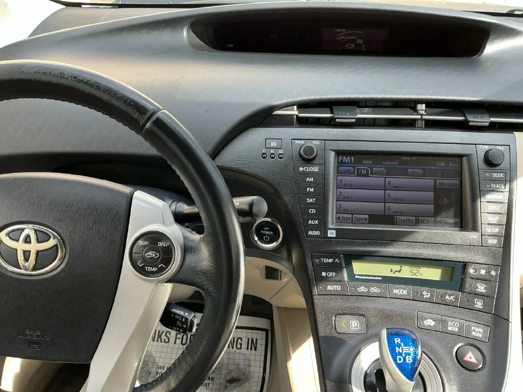 Used 2010 Blue Toyota IV image 24