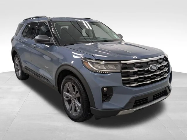 New 2026 Vapor Blue Metallic Ford Active image 47