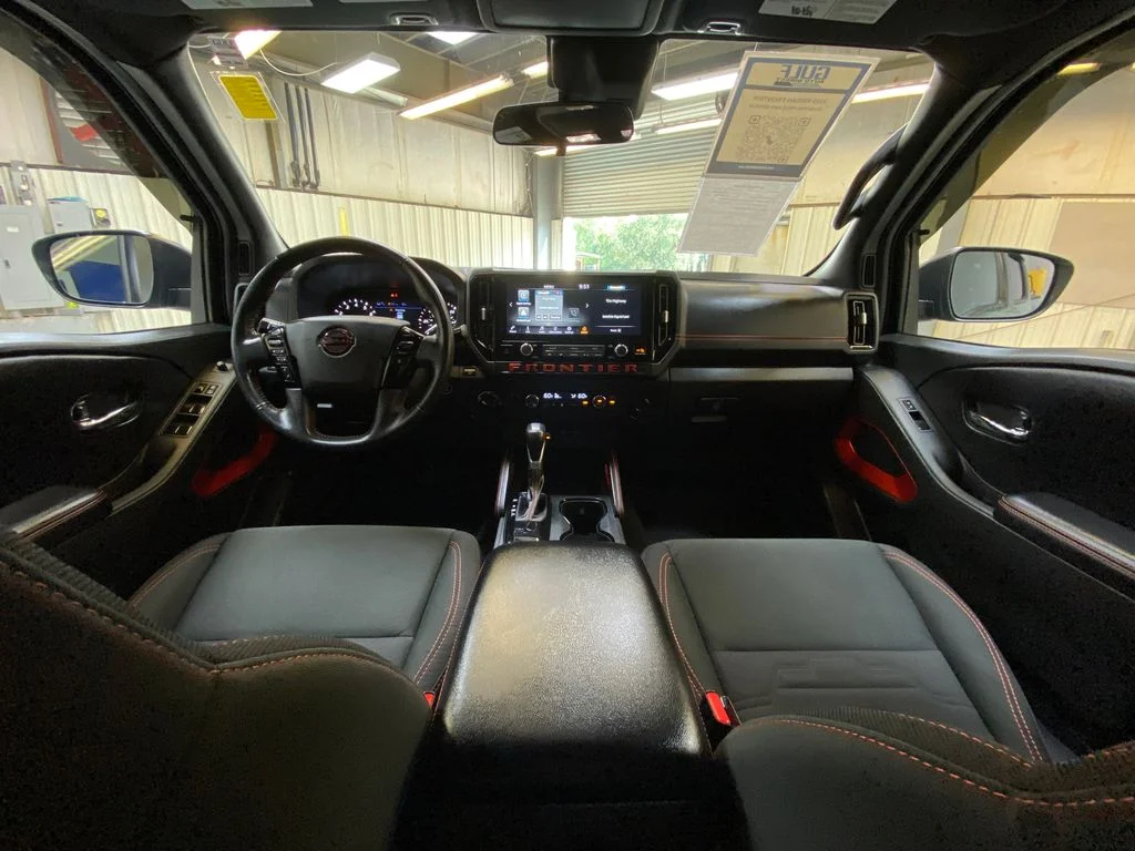 Used 2025 Green Nissan PRO-4X image 20