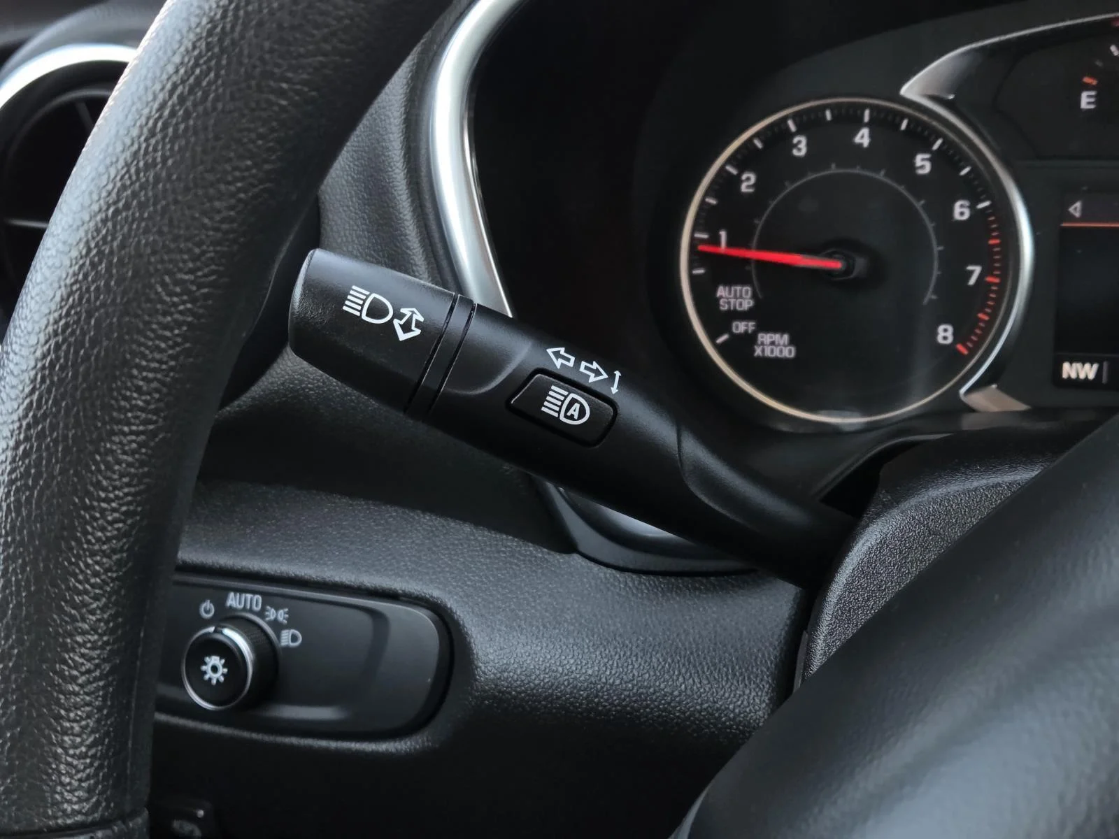 Used 2024 Sterling Gray Metallic Chevrolet LT image 20