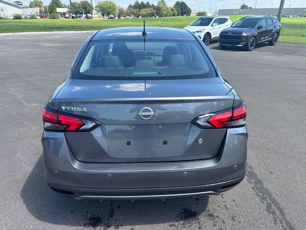 Used 2025 Gun Metallic Nissan 1.6 S image 6
