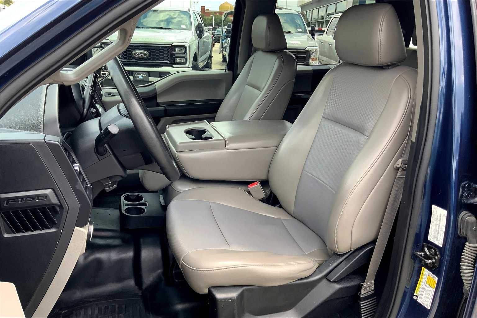 Used 2018 Blue Jeans Metallic Ford XL image 14