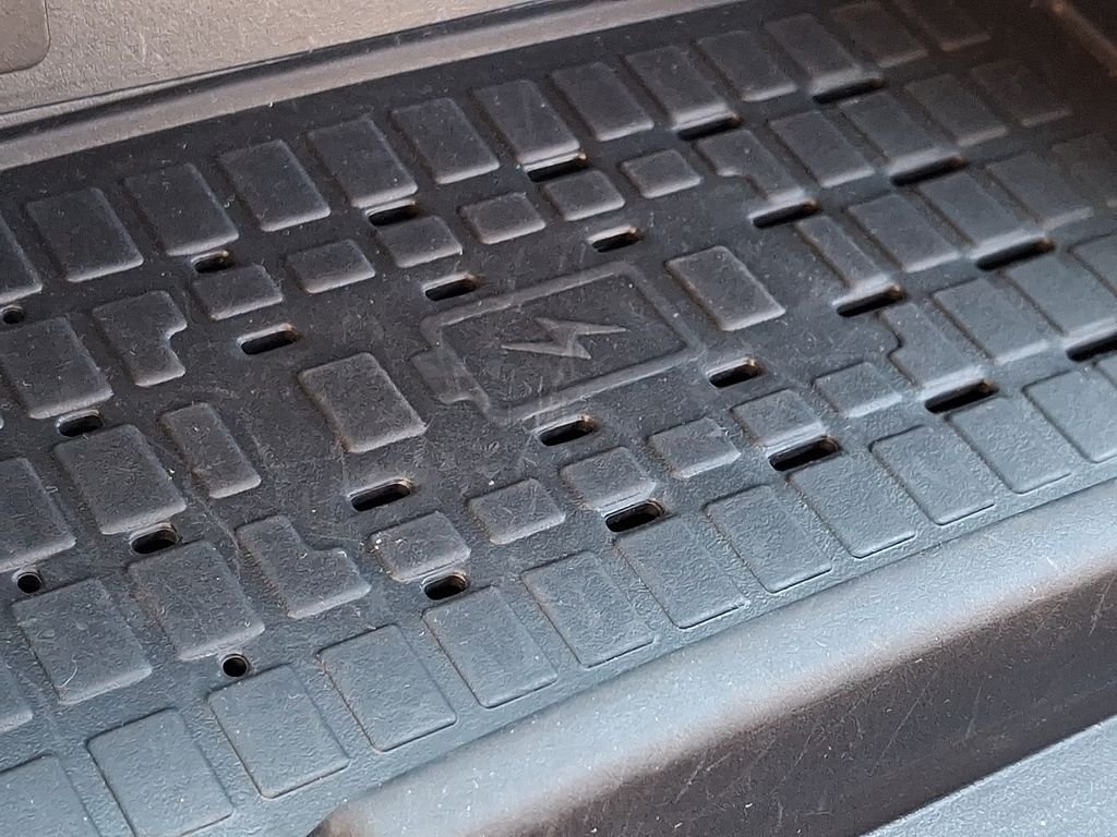 Used 2024 Gray Ford EcoBoost Premium image 22