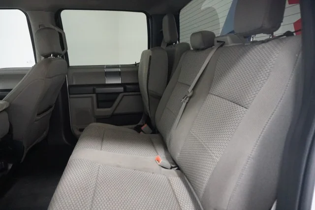 Used 2020 Oxford White Ford LARIAT image 18