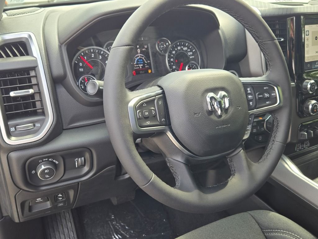 New 2026 Bright White Clearcoat RAM Big Horn/Lone Star image 20