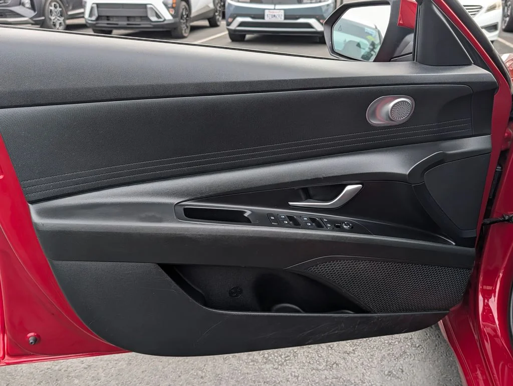Used 2023 Red Hyundai SEL image 14