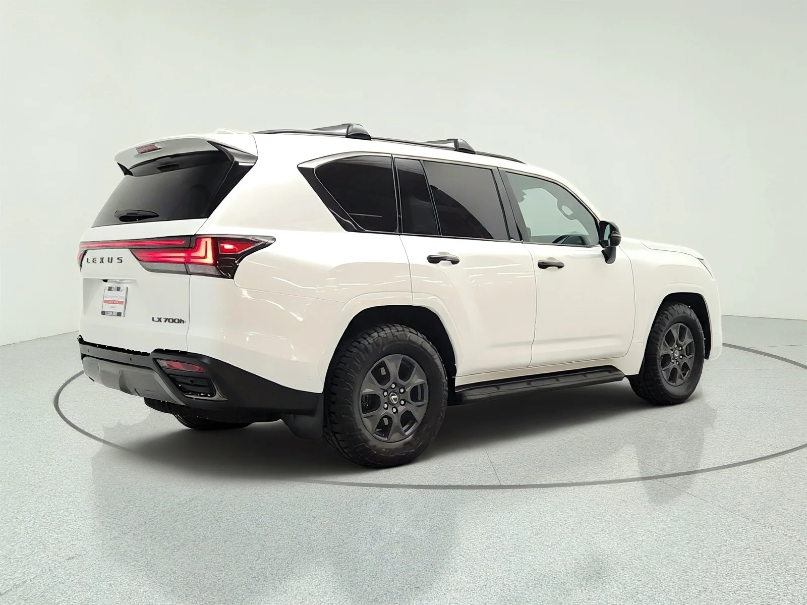 Used 2026 Eminent White Pearl Lexus LX 700h Luxury image 5
