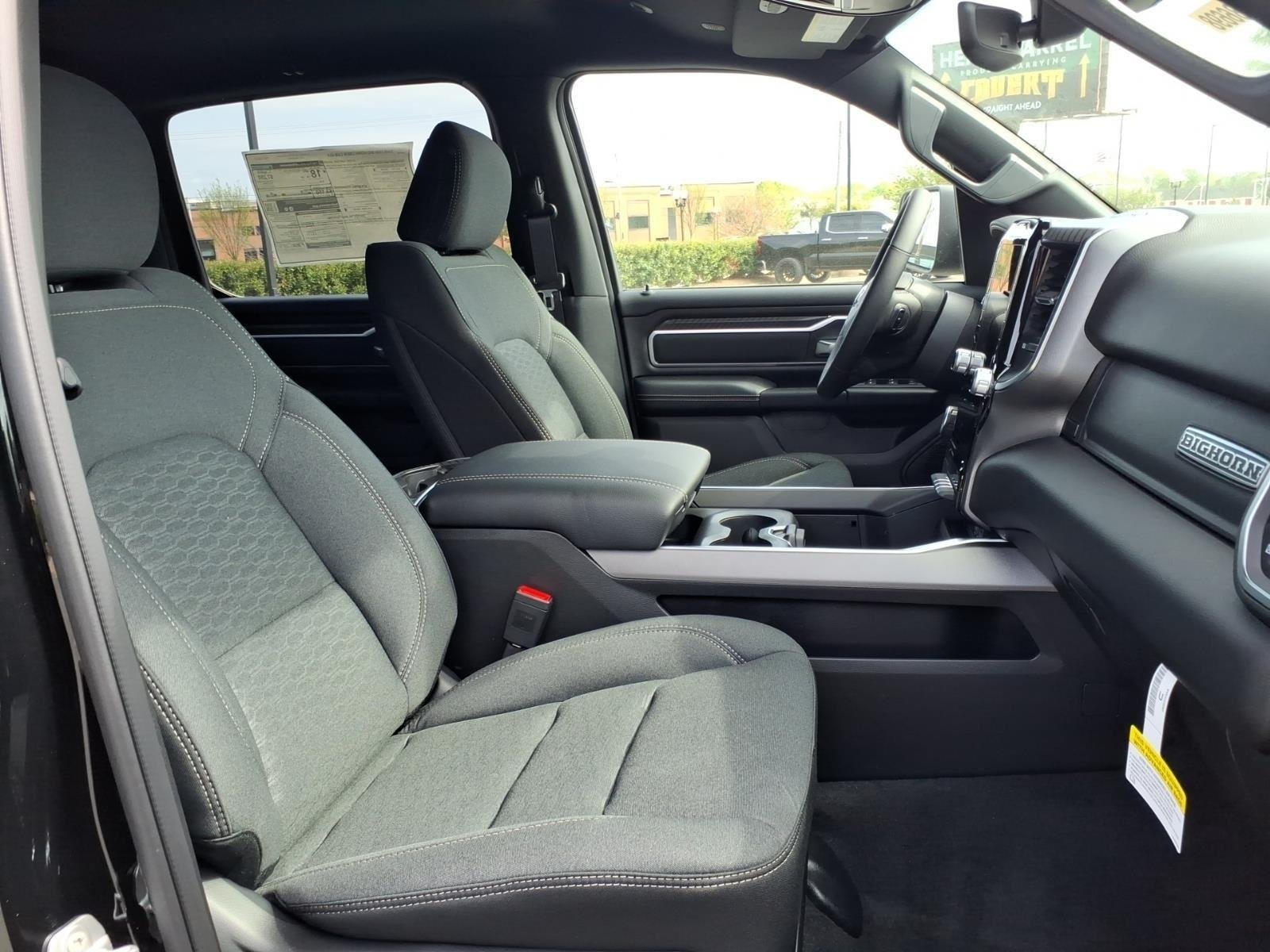 New 2026 Diamond Black Crystal Pearl-Coat Exterior Paint RAM Big Horn image 19