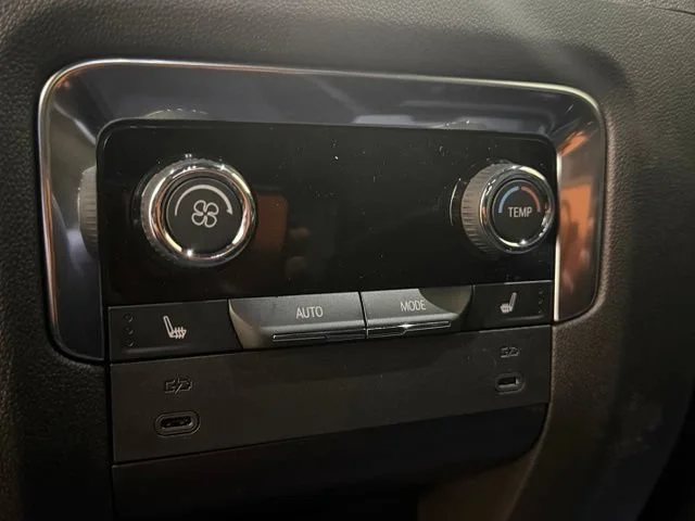2026 Chevrolet Tahoe Premier - Photo 27