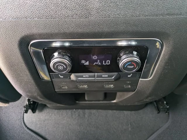 2026 GMC Yukon AT4 - Photo 17
