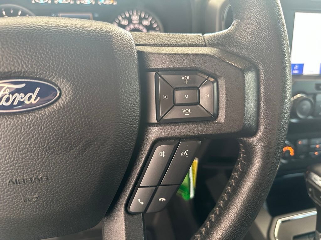 Used 2020 Black Ford XLT image 22