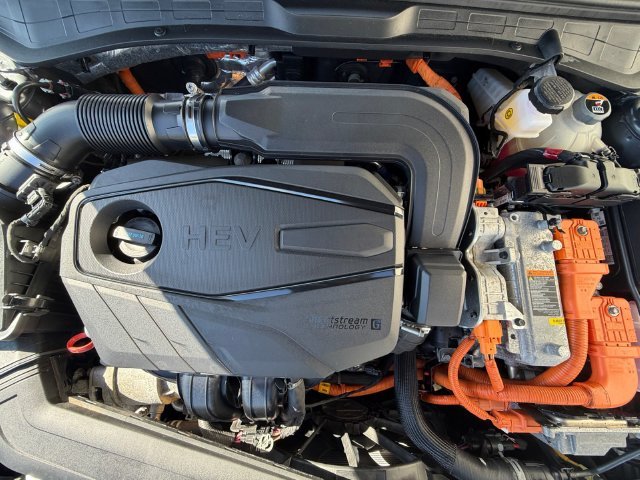 Used 2022 Gray Hyundai SEL image 7