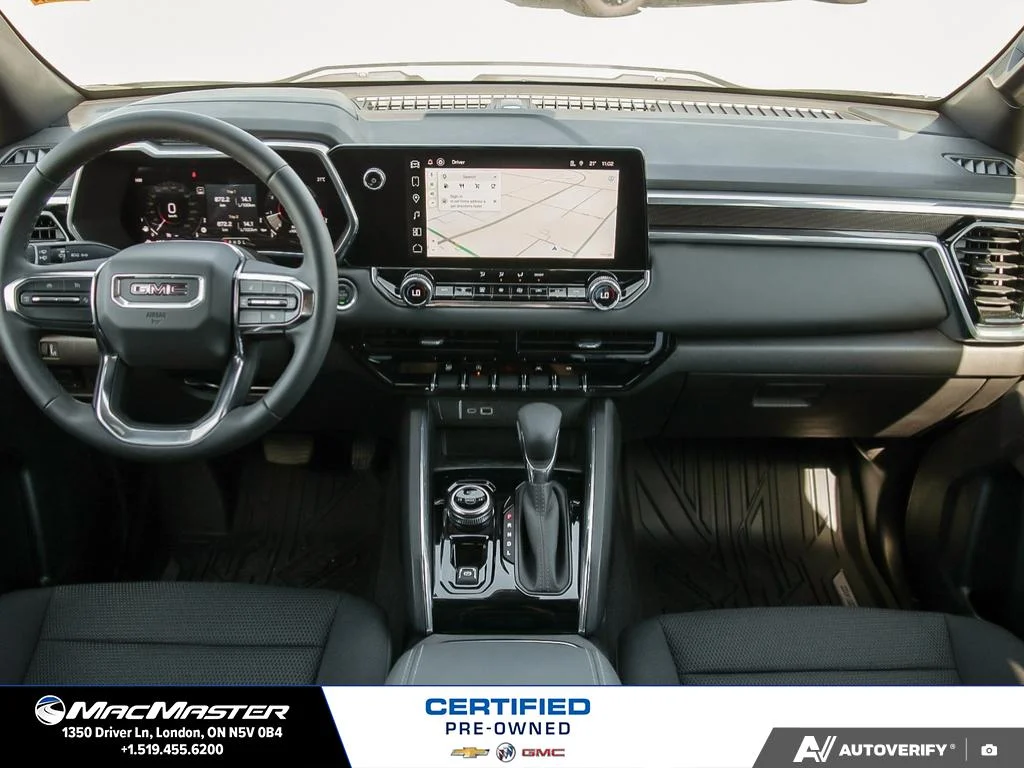 Used 2025  GMC Elevation image 28