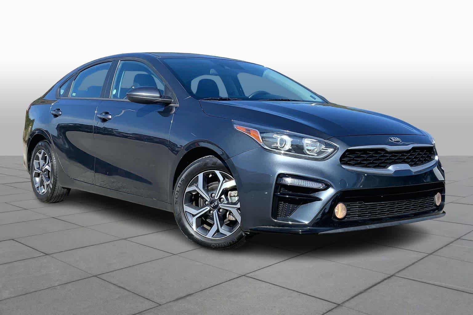 Used 2021 Gray Kia LXS image 4