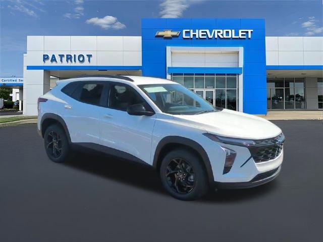 2026 Chevrolet Trax LT - Photo 4