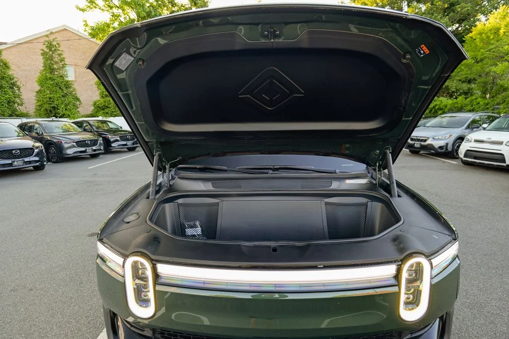 Used 2025 Green Rivian Adventure Dual Motor Standard Pack image 57