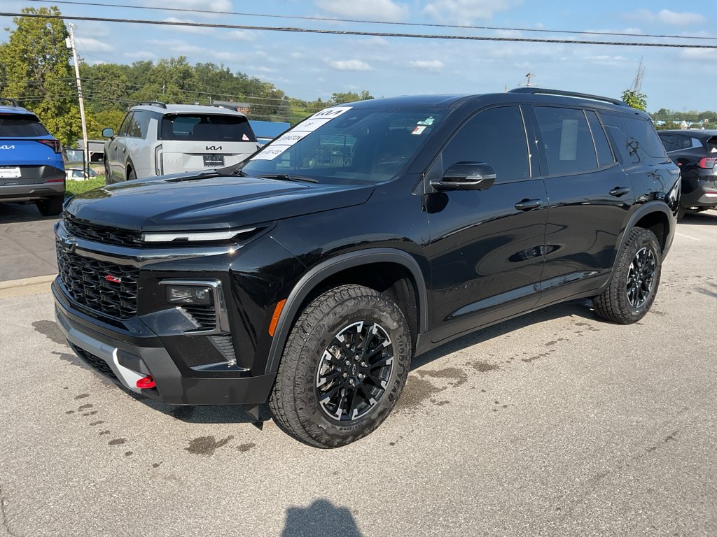 Used 2024 Mosaic Black Metallic Chevrolet AWD Z71 image 5