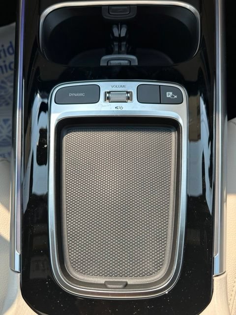 New 2026 Polar White Mercedes-Benz GLA 250 image 71