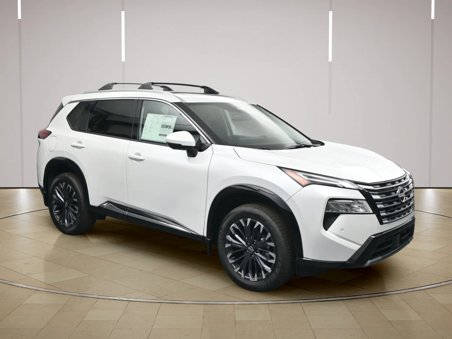 New 2026 Everest White Pearl TriCoat Nissan Platinum image 1