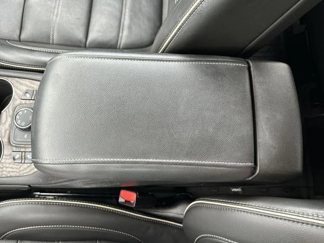 Used 2021 Green GMC Denali image 25