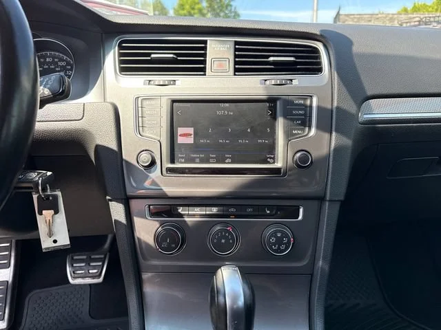 Used 2017 Platinum Gray Metallic Volkswagen S image 20