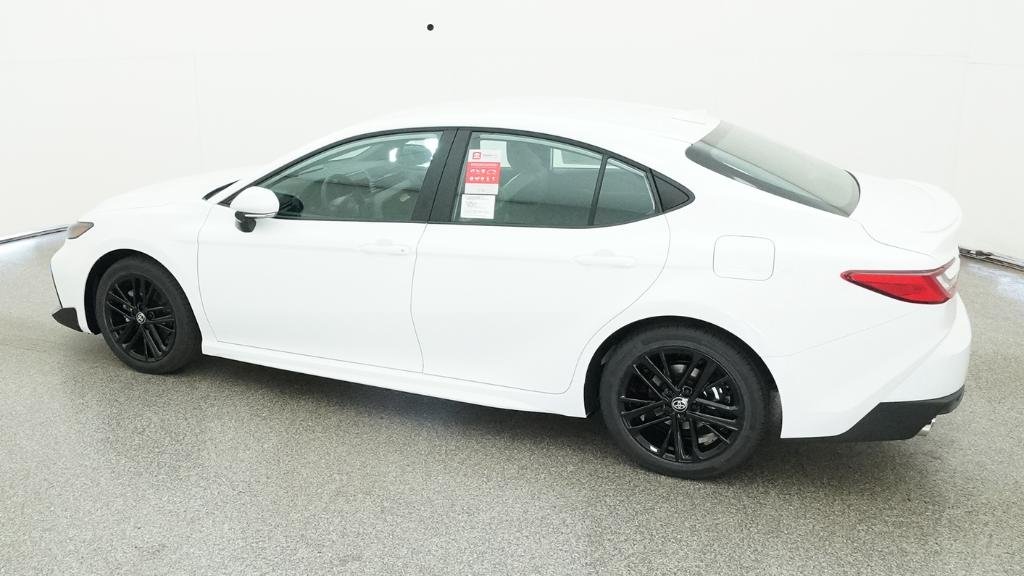 New 2026 Ice Cap Toyota SE image 2