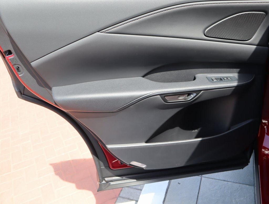 2025 Lexus RX 350 - Photo 27