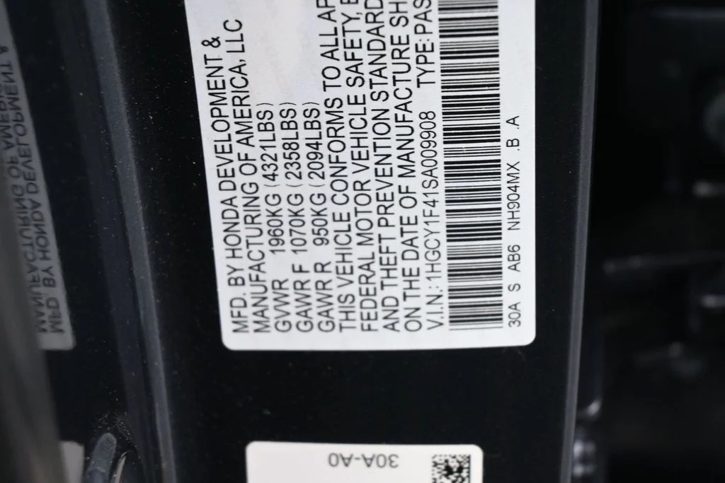 Used 2025 Gray Honda SE image 15