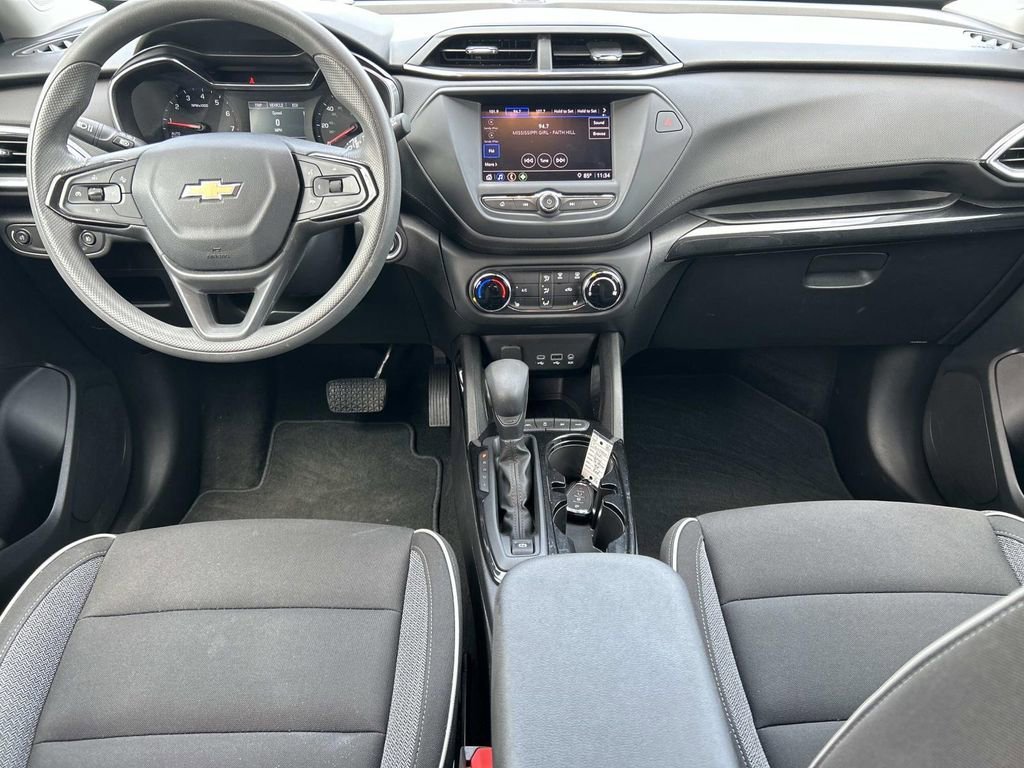 Used 2021 SCARLET RED METALLIC Chevrolet LT image 13