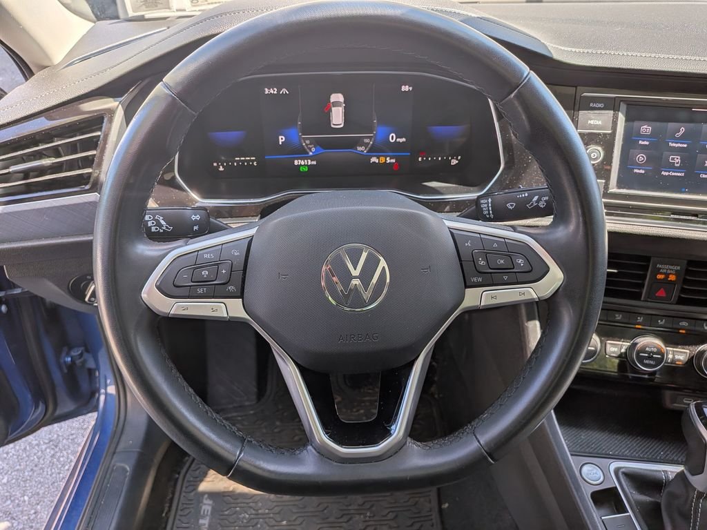 Used 2023 Blue Volkswagen 1.5T SE image 16