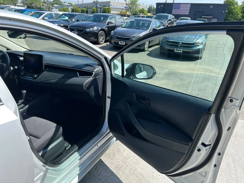 Used 2023 Silver Toyota LE Sedan 4D image 21