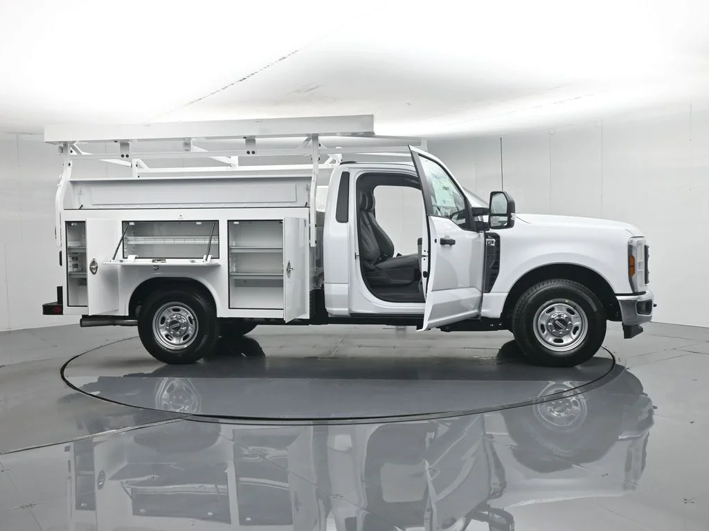 New 2026 White Ford XL image 38