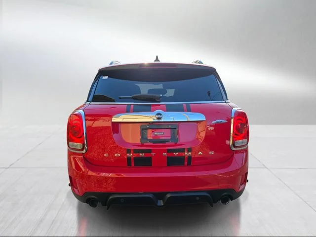Used 2018 Chili Red MINI Base image 4