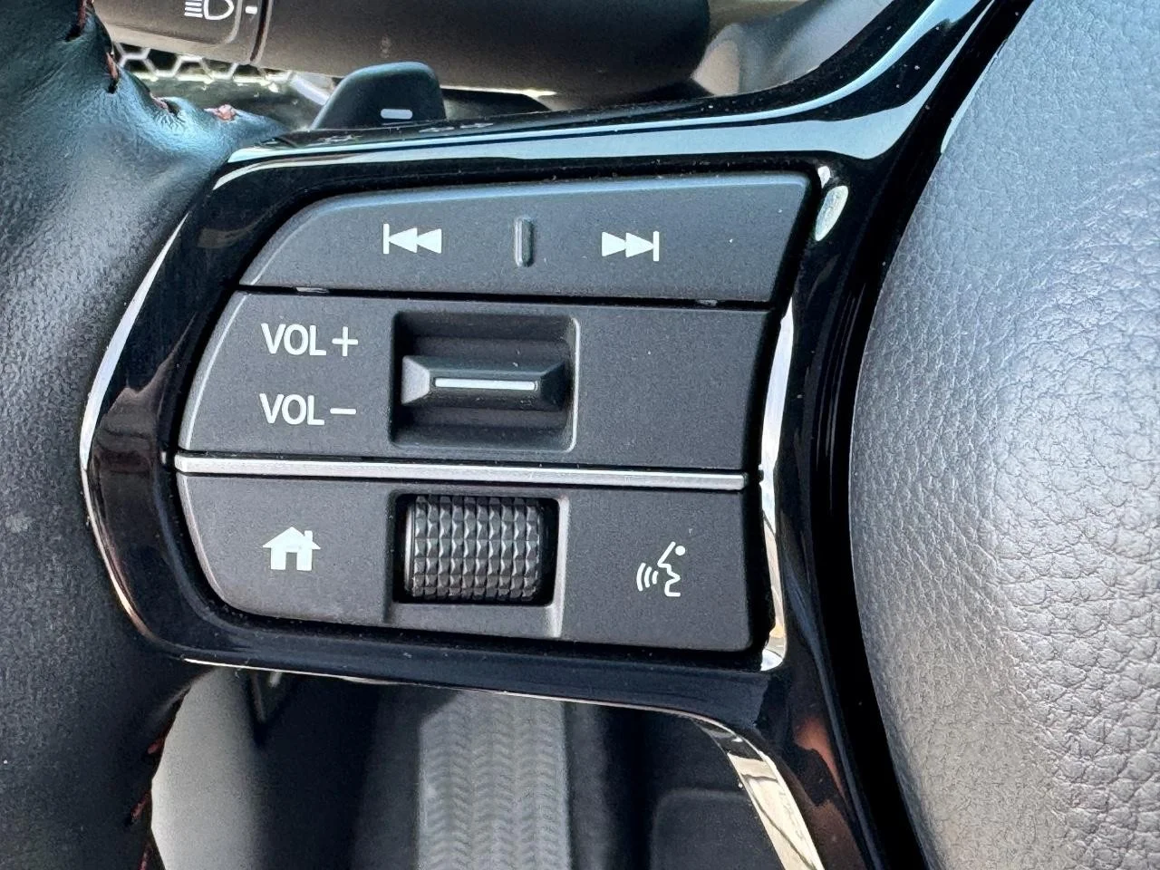 2024 Honda CR-V Sport Touring - Photo 22