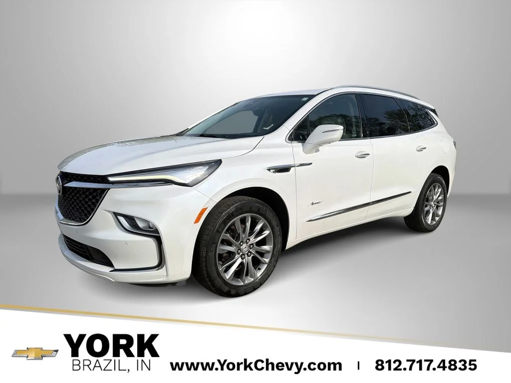 Used 2023 White Buick Avenir image 1